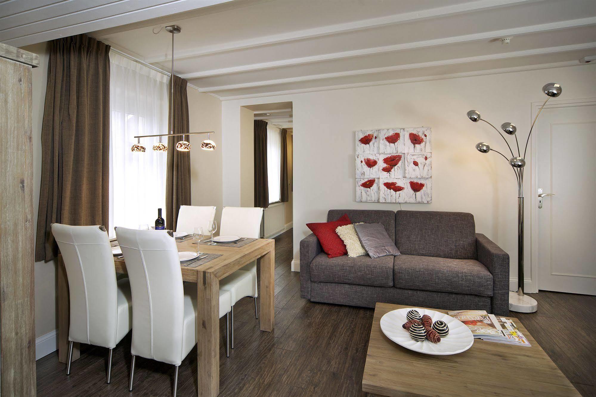 Aparthotel Ons אפן מראה חיצוני תמונה